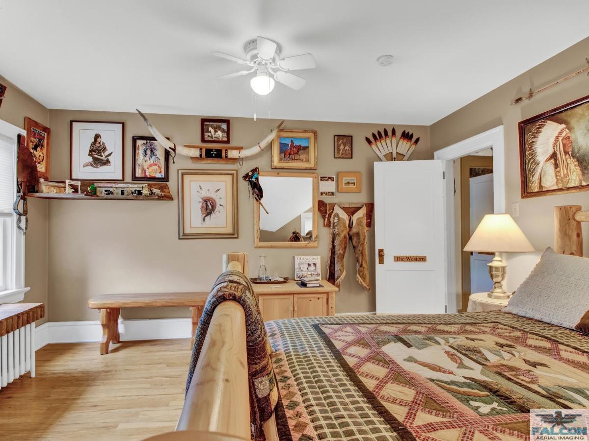 Robins Nest Bed & Breakfast Cody Exterior foto